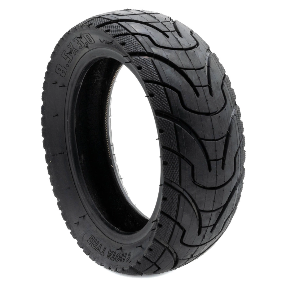 Rengas 8.5 X 3.0 maantieajoneuvossa