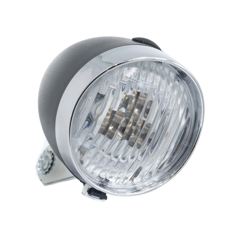 Edessä ylimääräinen paristokäyttöinen valo