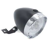 Edessä ylimääräinen paristokäyttöinen valo