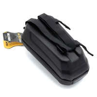 Säilytyslaukku edessä Wildman